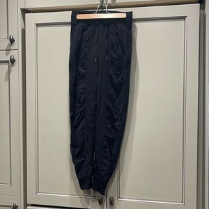 Lululemon Dance Studio Mid-Rise Jogger
Full Length size 2, black